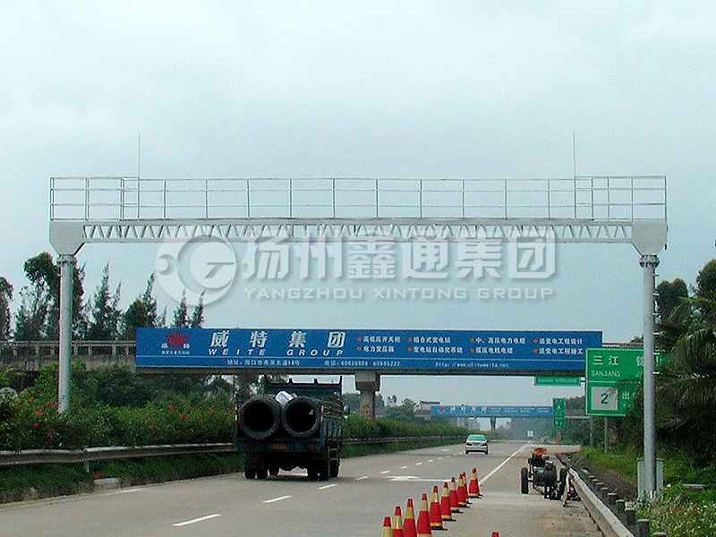 LMJ-010,情報板龍門架