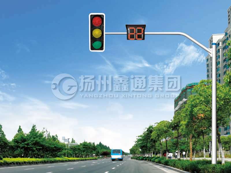XHDG-010，彎臂信號燈桿，臨沂信號燈桿